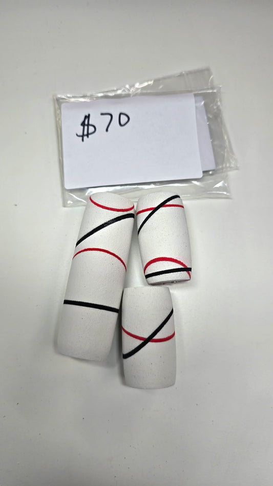 Custom White red and black split grip set