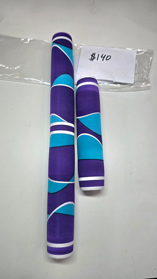 Custom Azul purple white full grip