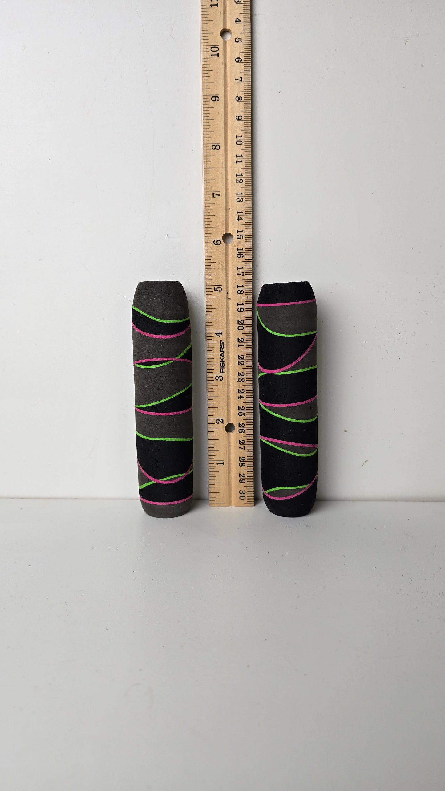 Random Abstract Grip